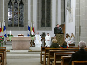 Lumen Christi - Auferstehungsmesse in St. Crescentius (Foto: Karl-Franz Thiede)